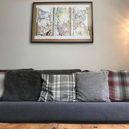 Heart Of Edinburgh City Flat Bagian luar foto