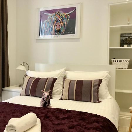 Heart Of Edinburgh City Flat Bagian luar foto