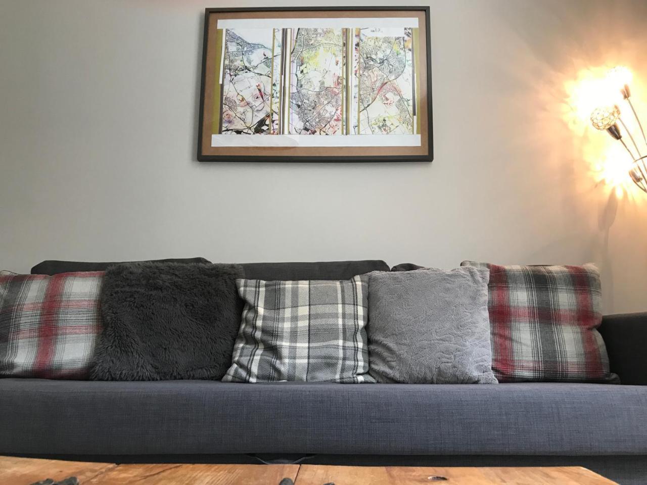 Heart Of Edinburgh City Flat Bagian luar foto